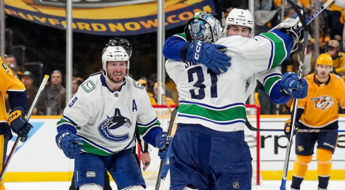 Canucks back in action, Leafs stay alive against Bruins
