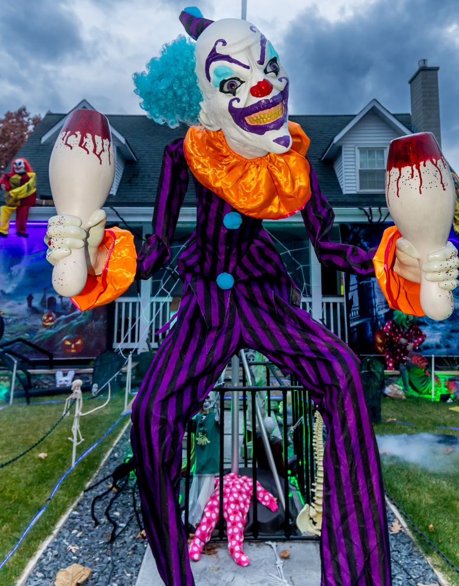 <who>Photo Credit: Gord Goble</who> 120 Cleland Dr.