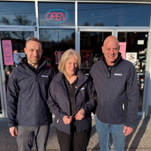 </who>Rona Highway 33 manager Dan Vrskovy, left, and owners Kathy and Tony Russo.