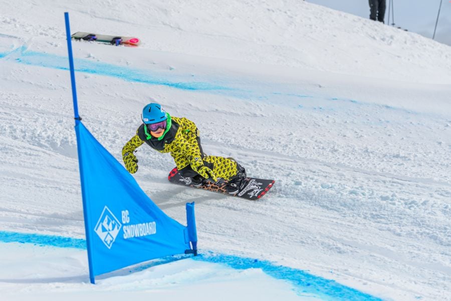 <who> Photo Credit: Big White Ski Resort</who>Neil Edgeworth Memorial Banked Slalom youth participant
