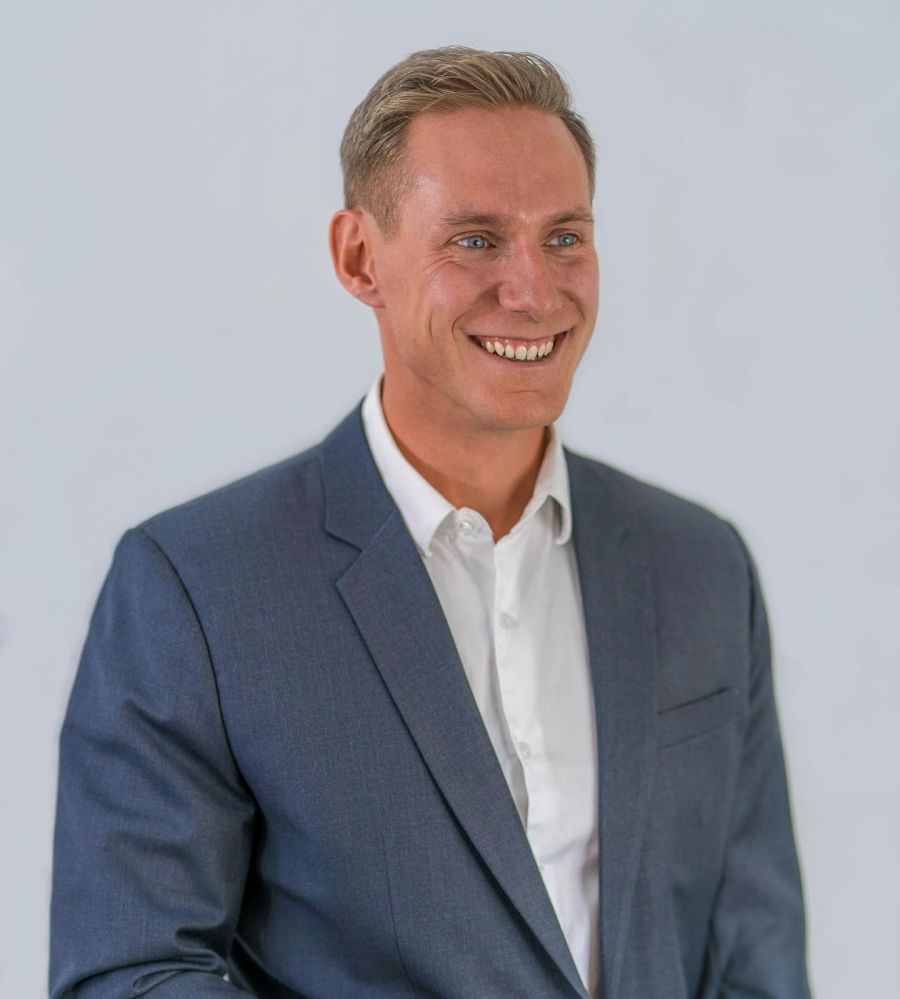 </who>Kadin Rainville is the president of the 2,600-member Association of Interior Realtors.