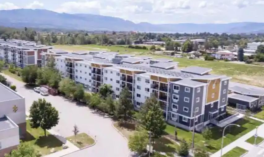 </who>Most of Kelowna's rental apartments are in low-rise buildings.