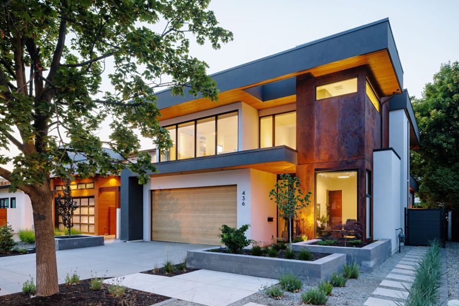 </who>Patterson Pad by Hauge Construction won best 'urban infill (property re-use).'