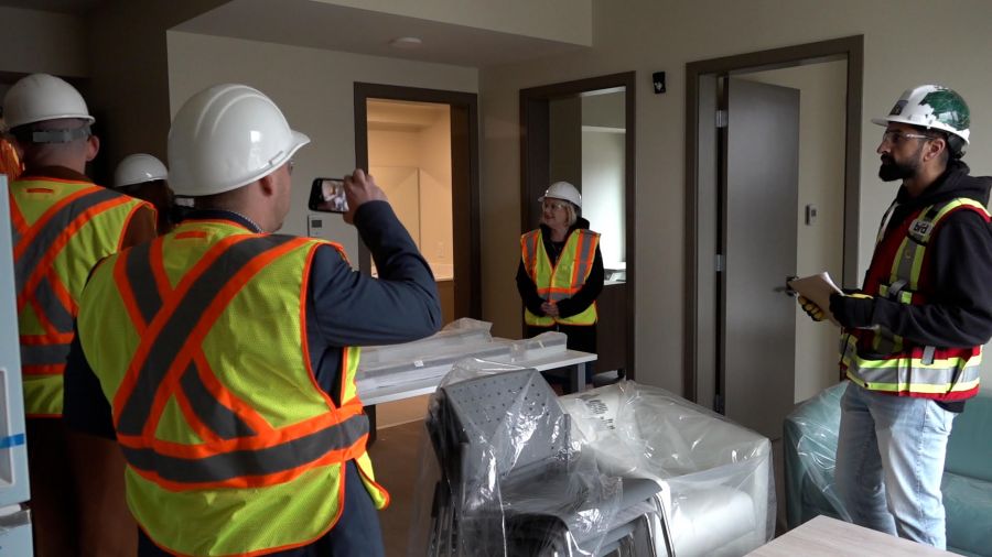 <who> Post Secondary Minister Lisa Beare tours new student housing
