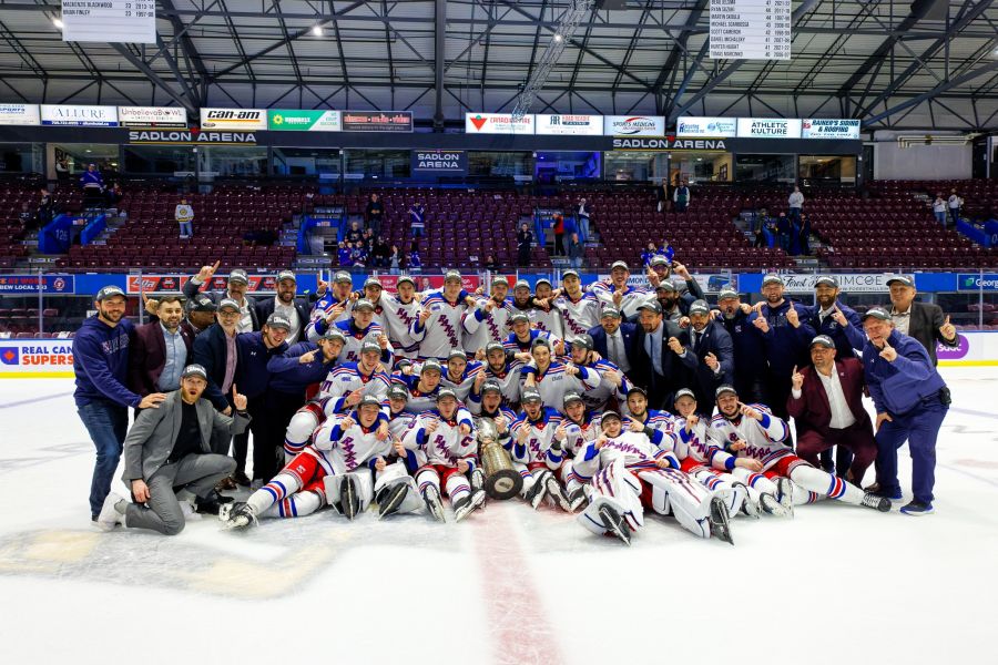 <who>Photo Credit: Kitchener Rangers/Facebook