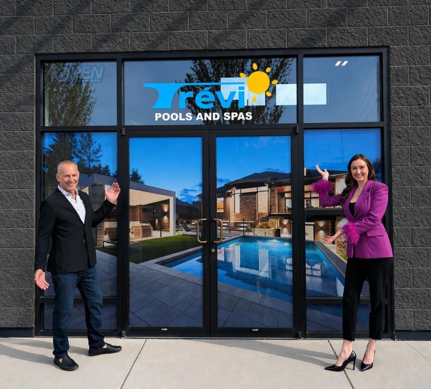 <who>Photo Credit: Trevi Pools & Spa Kelowna -- Paul and Bre Talon